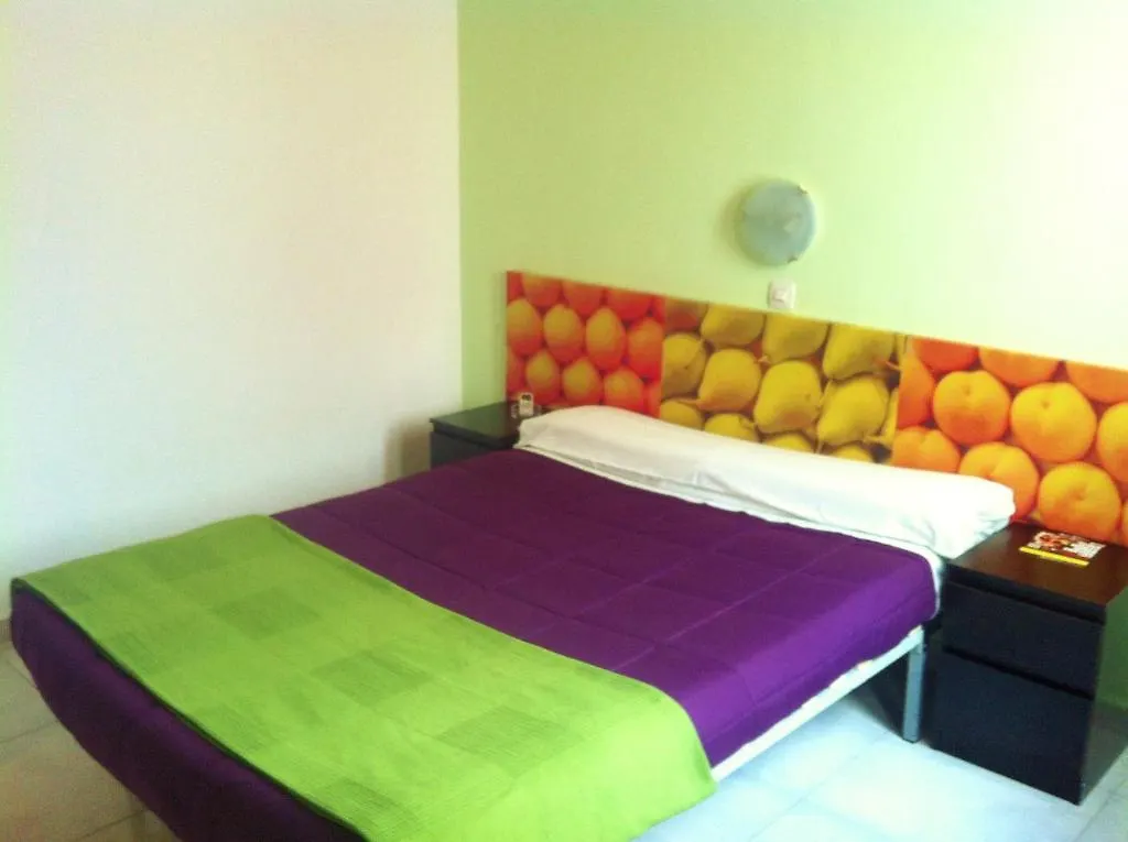 Pension Aris Barcellona Affittacamere