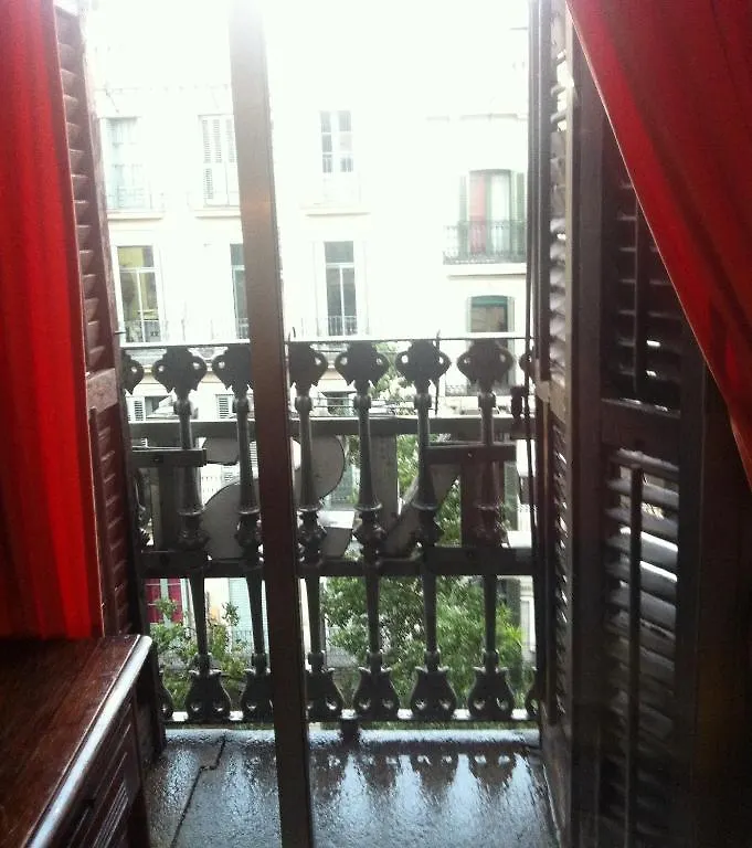 Pension Aris Barcellona Affittacamere
